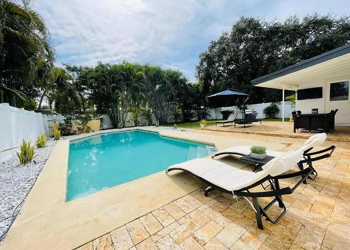 Tropical Oasis House Private Pool Family Yard