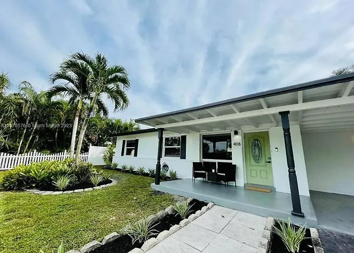 Tropical Oasis House Private Pool Family Yard
