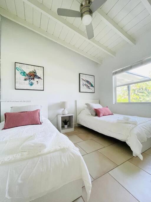 Сasa de vacaciones Tropical Oasis House Private Pool Family Yard *
